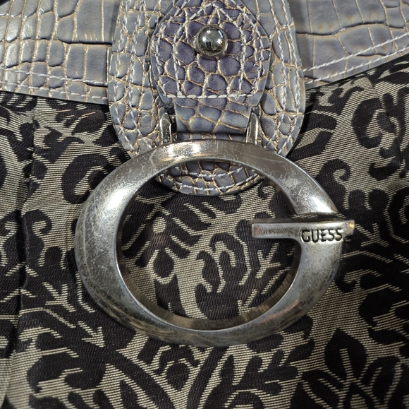 RARE- Vintage Y2K Guess Large Tapestry Cloth Alligator Print Handbag - Picture 7 of 12